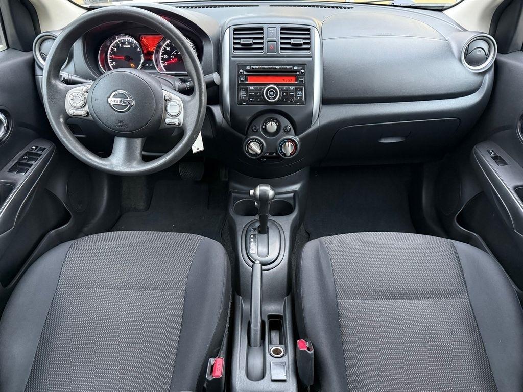 Nissan Versa 4dr Sdn CVT 1.6 SV 2013