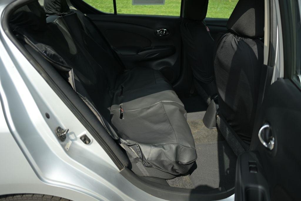 Nissan Versa 4dr Sdn CVT 1.6 SV 2013