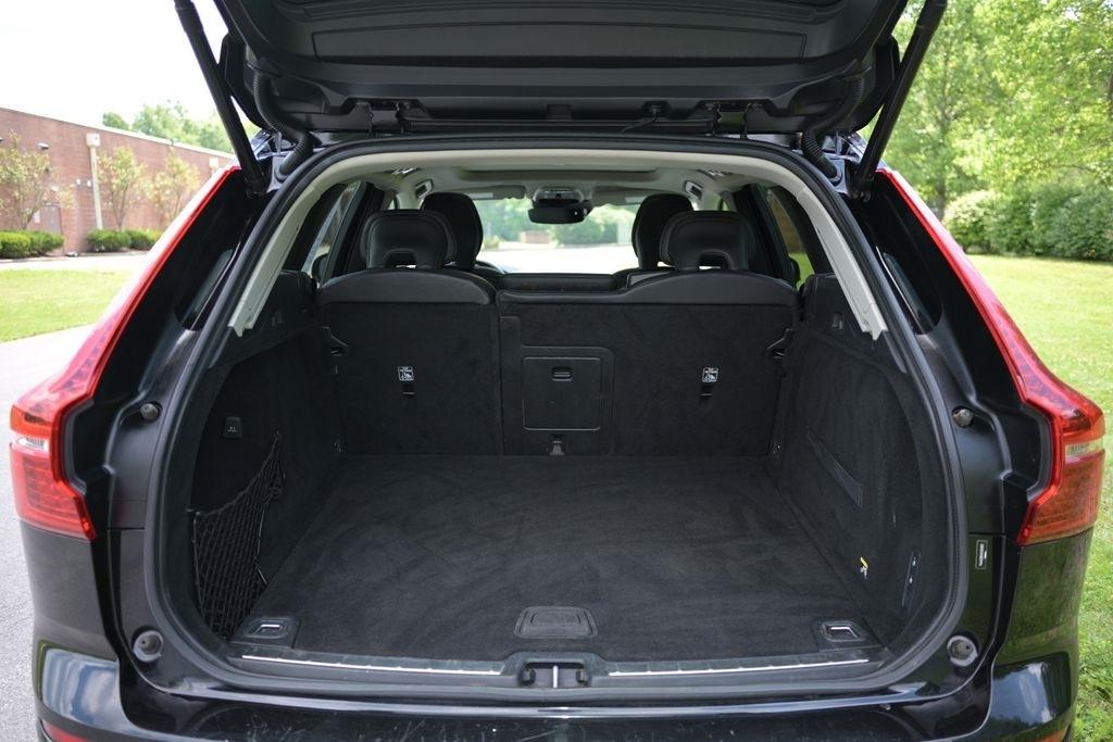 Volvo XC60 T6 AWD Momentum 2019