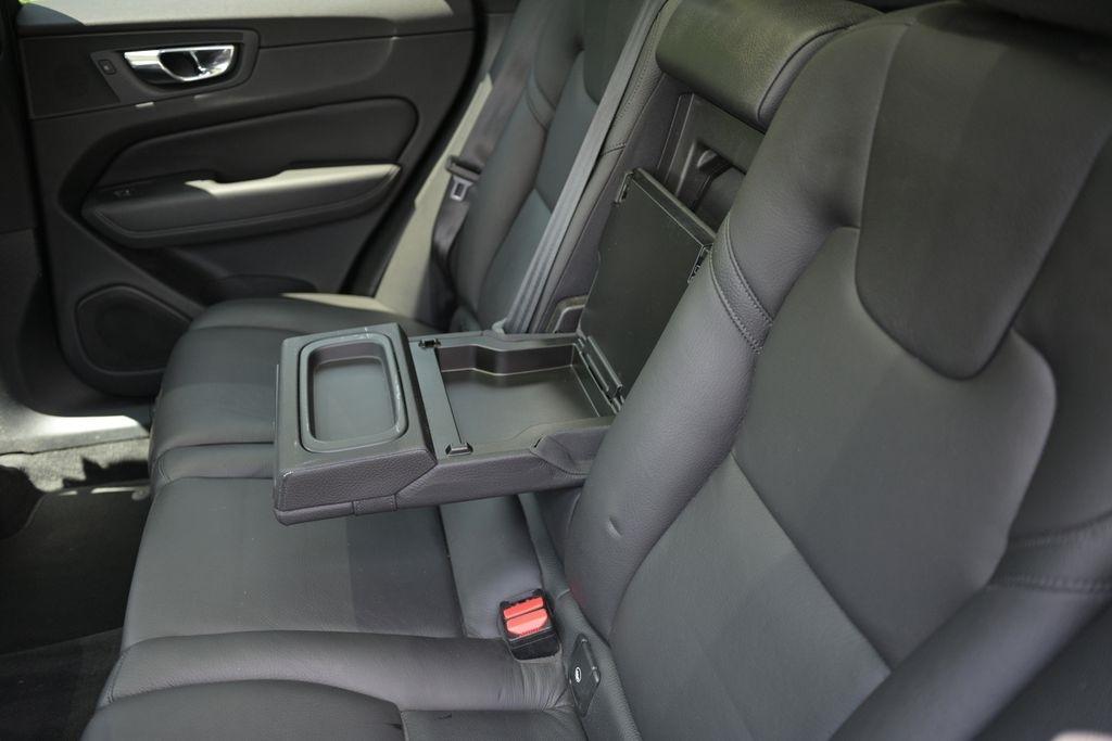 Volvo XC60 T6 AWD Momentum 2019