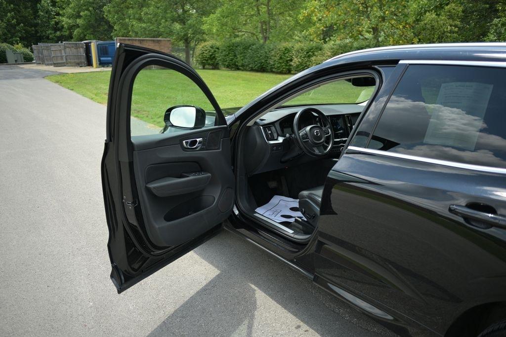 Volvo XC60 T6 AWD Momentum 2019