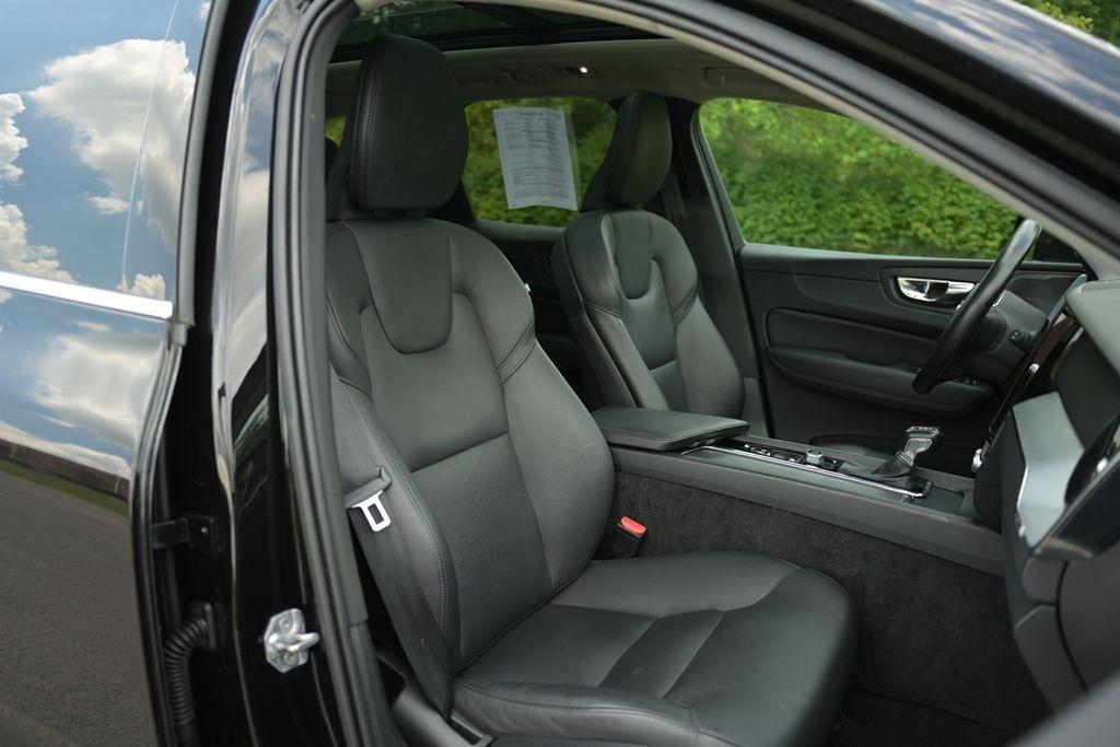 Volvo XC60 T6 AWD Momentum 2019