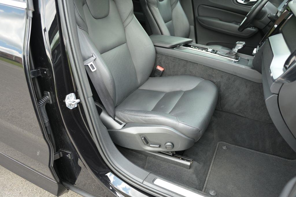 Volvo XC60 T6 AWD Momentum 2019