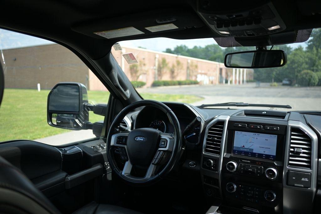 Ford Super Duty F-350 SRW King Ranch 4WD Crew Cab 8' Box 2020