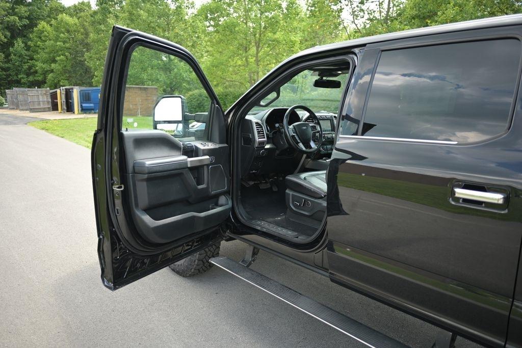 Ford Super Duty F-350 SRW King Ranch 4WD Crew Cab 8' Box 2020