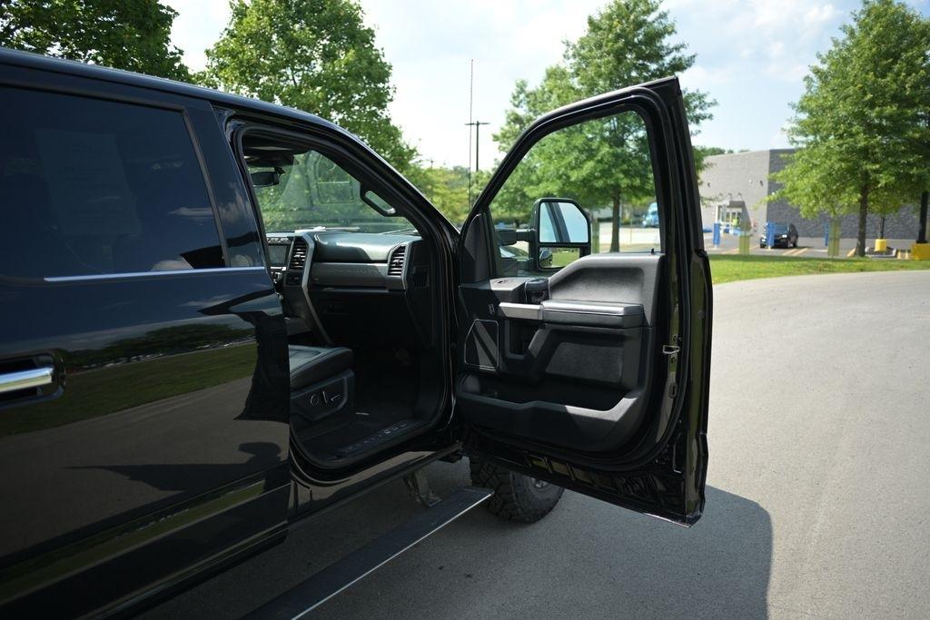 Ford Super Duty F-350 SRW King Ranch 4WD Crew Cab 8' Box 2020