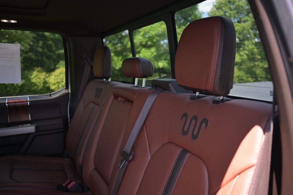 Ford Super Duty F-350 SRW King Ranch 4WD Crew Cab 8' Box 2019