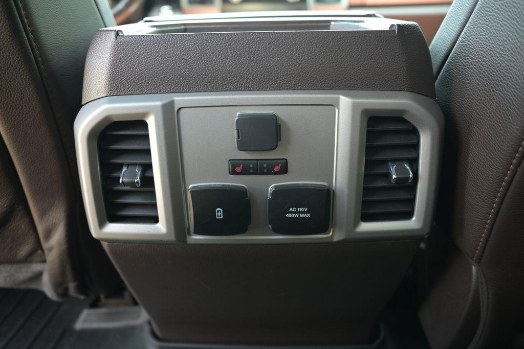 Ford Super Duty F-350 SRW King Ranch 4WD Crew Cab 8' Box 2019