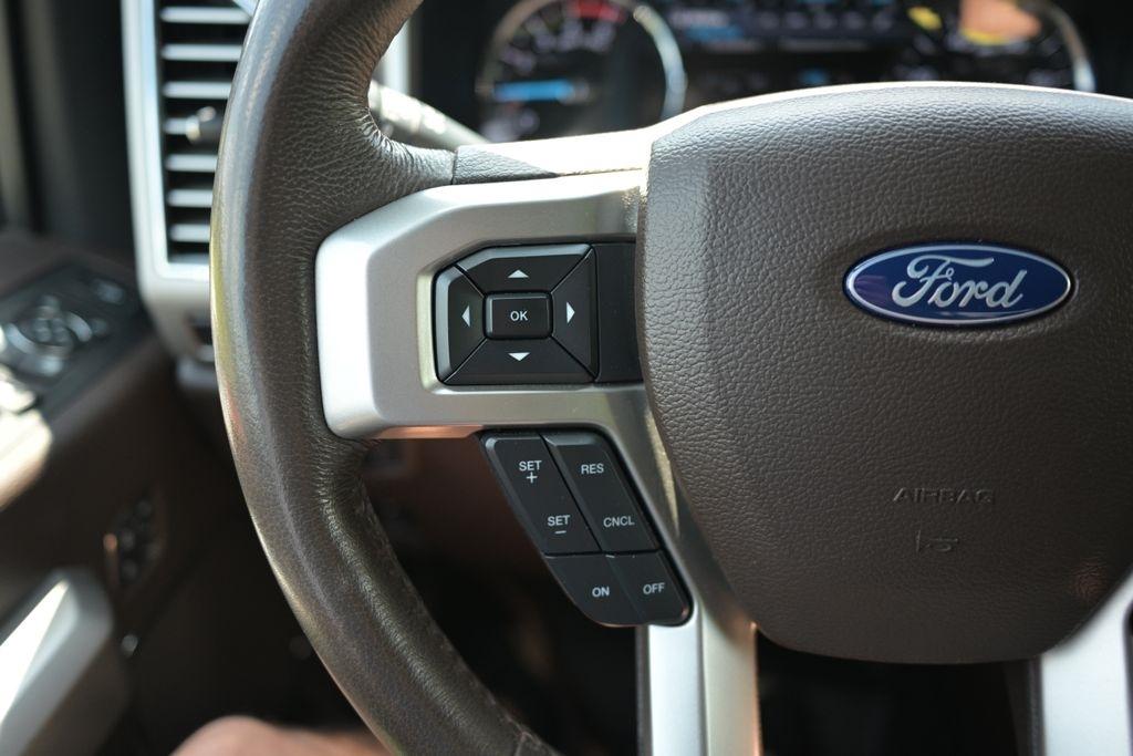 Ford Super Duty F-350 SRW King Ranch 4WD Crew Cab 8' Box 2019