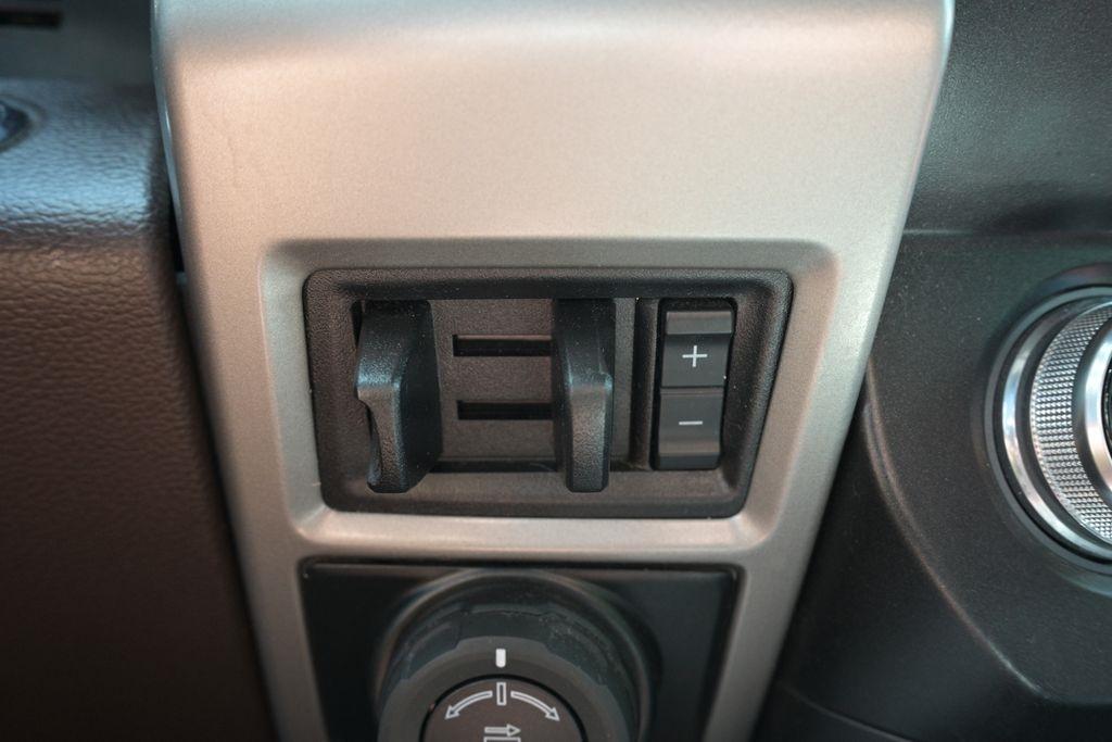 Ford Super Duty F-350 SRW King Ranch 4WD Crew Cab 8' Box 2019