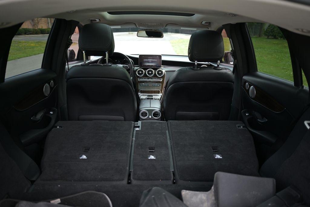 Mercedes-Benz GLC GLC 300 4MATIC SUV 2017
