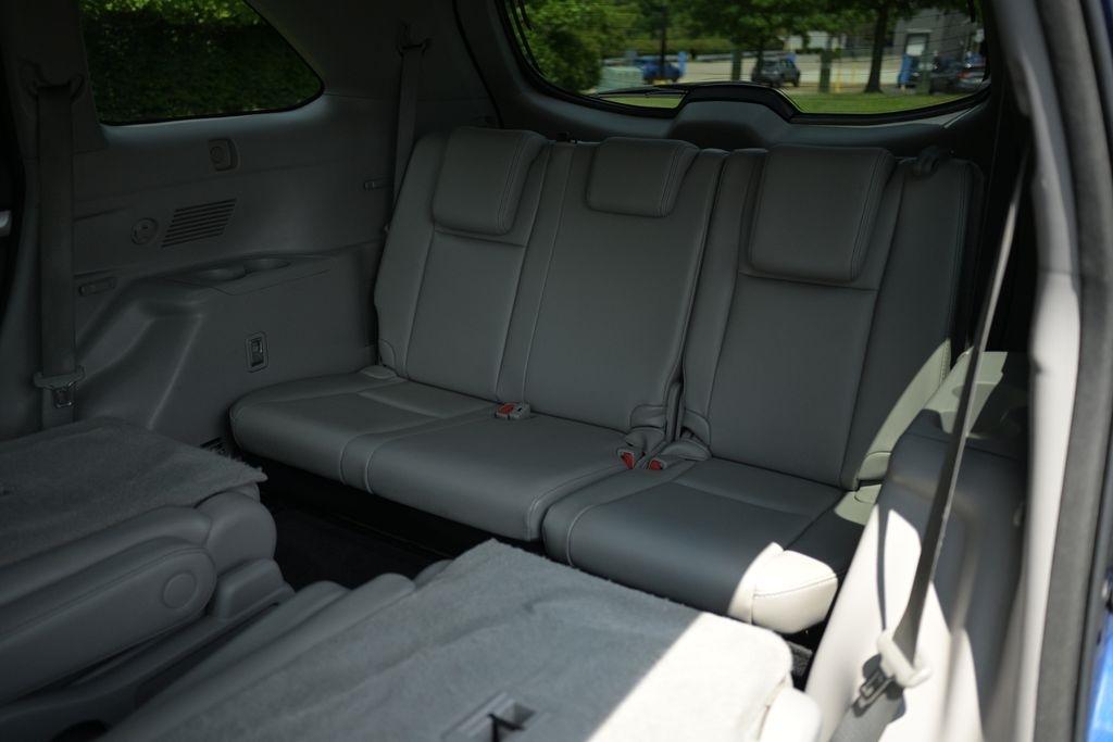 Toyota Highlander AWD 4dr V6 XLE (Natl) 2015