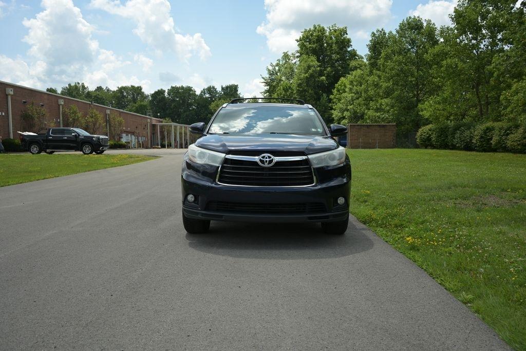 Toyota Highlander AWD 4dr V6 XLE (Natl) 2015