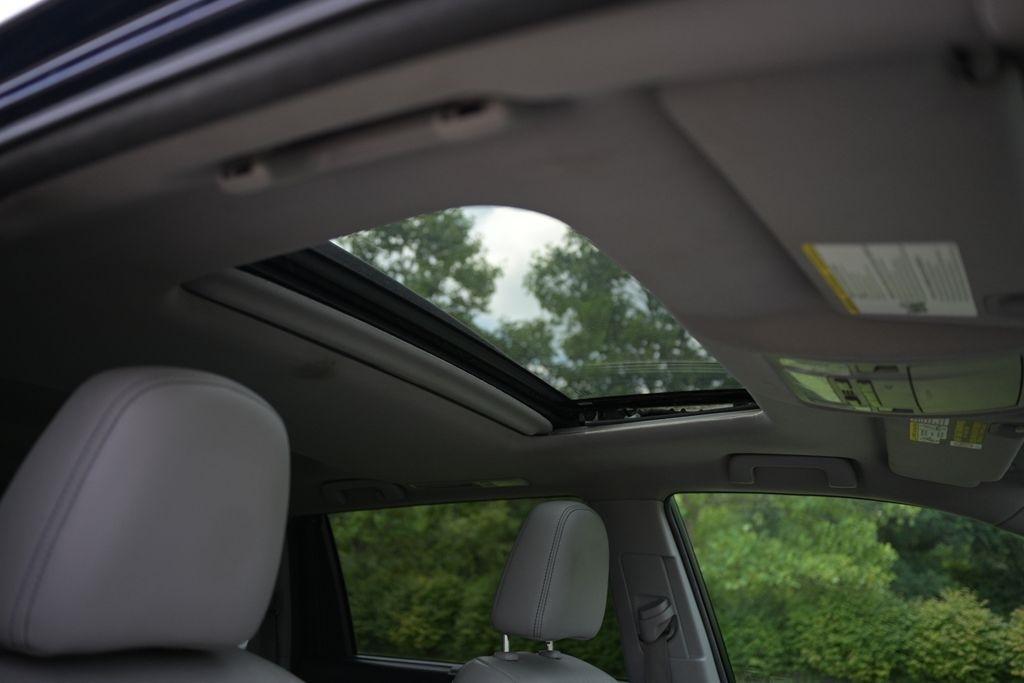 Toyota Highlander AWD 4dr V6 XLE (Natl) 2015