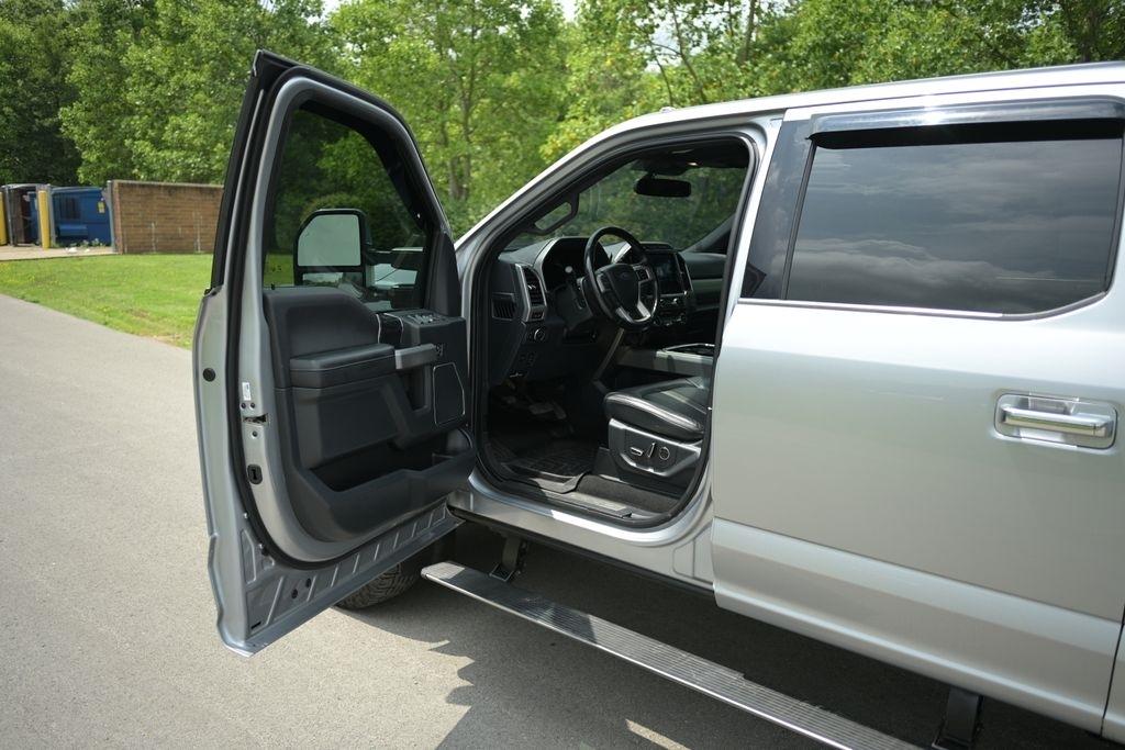 Ford Super Duty F-350 SRW King Ranch 4WD Crew Cab 8' Box 2022