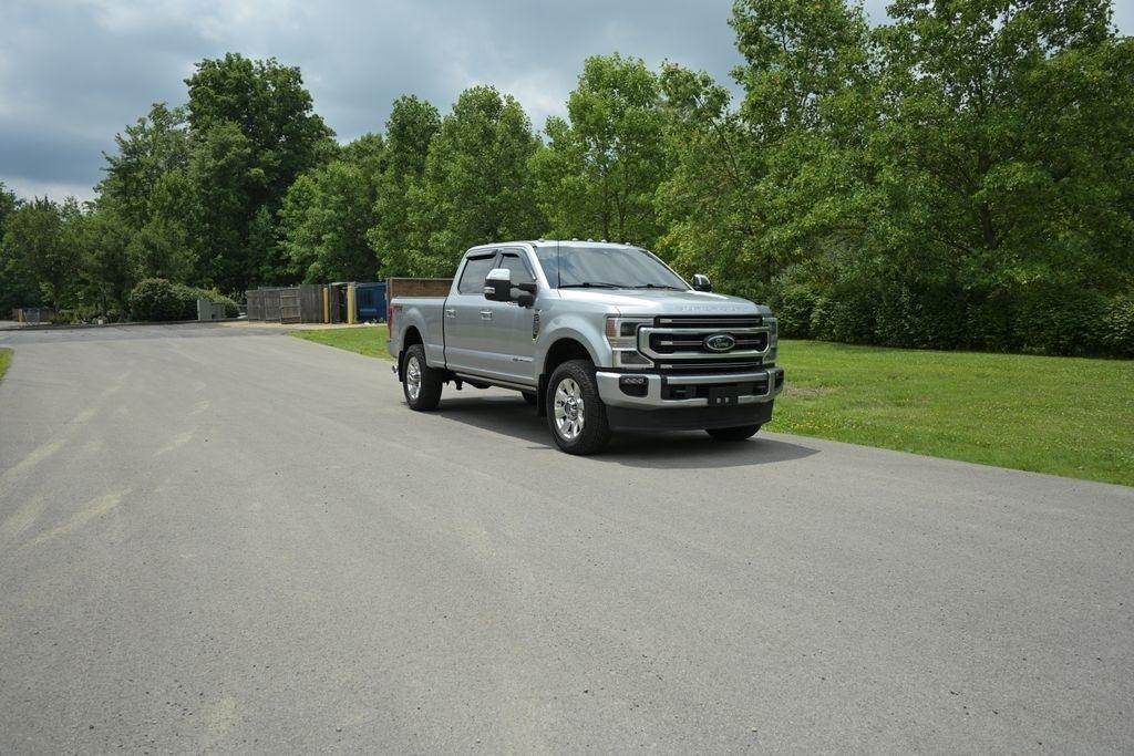 Ford Super Duty F-350 SRW King Ranch 4WD Crew Cab 8' Box 2022