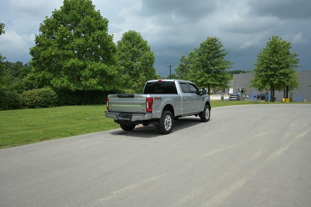 Ford Super Duty F-350 SRW King Ranch 4WD Crew Cab 8' Box 2022