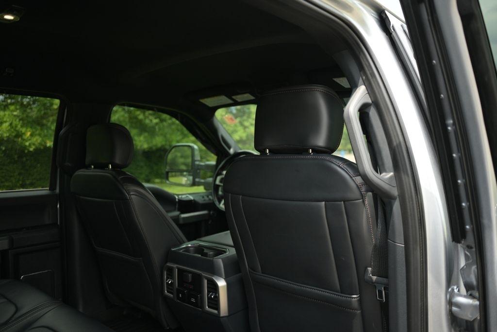 Ford Super Duty F-350 SRW King Ranch 4WD Crew Cab 8' Box 2022