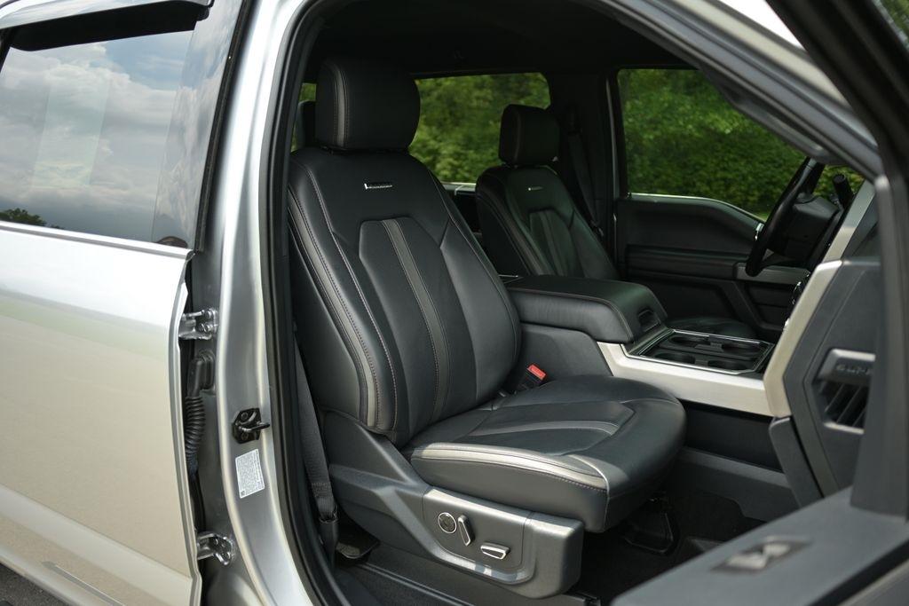 Ford Super Duty F-350 SRW King Ranch 4WD Crew Cab 8' Box 2022