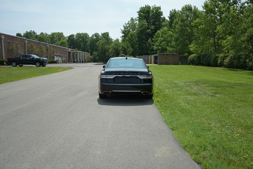Lincoln Continental Select AWD 2018