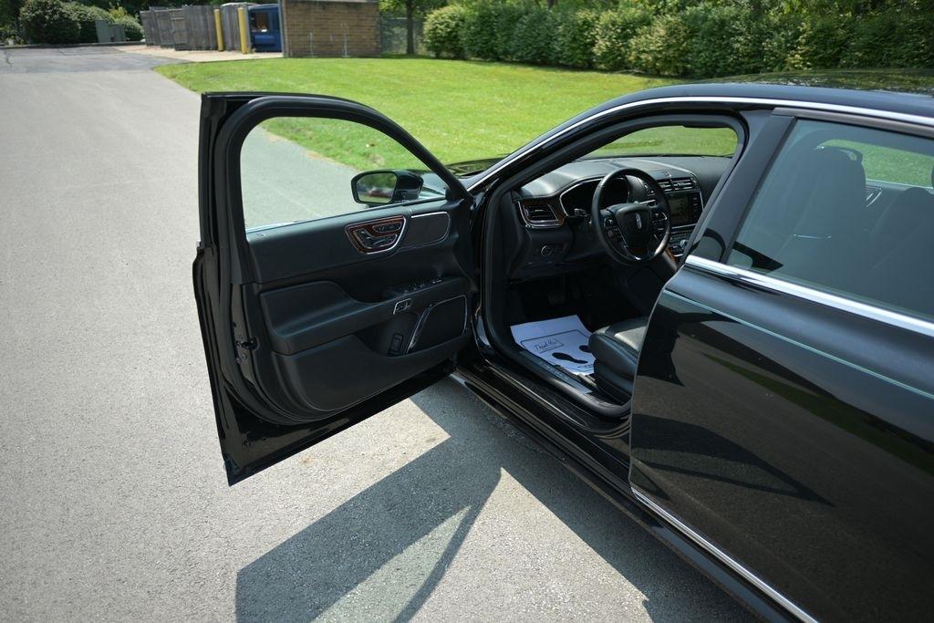 Lincoln Continental Select AWD 2018