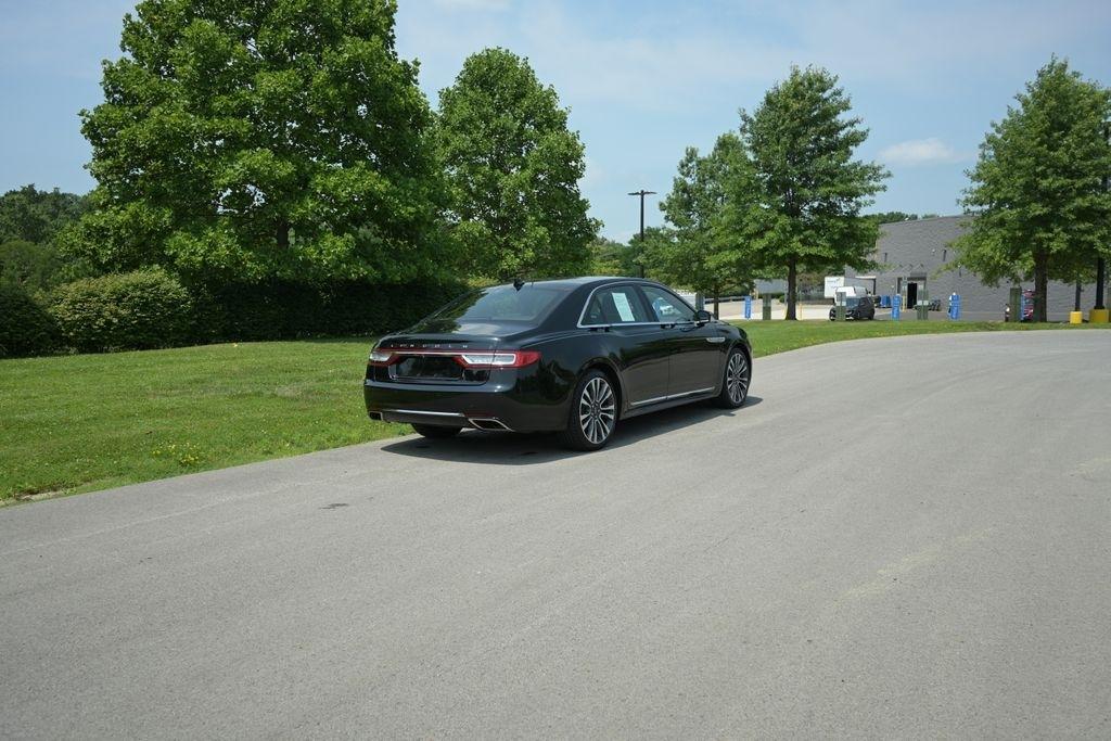 Lincoln Continental Select AWD 2018