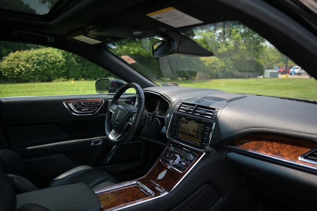 Lincoln Continental Select AWD 2018