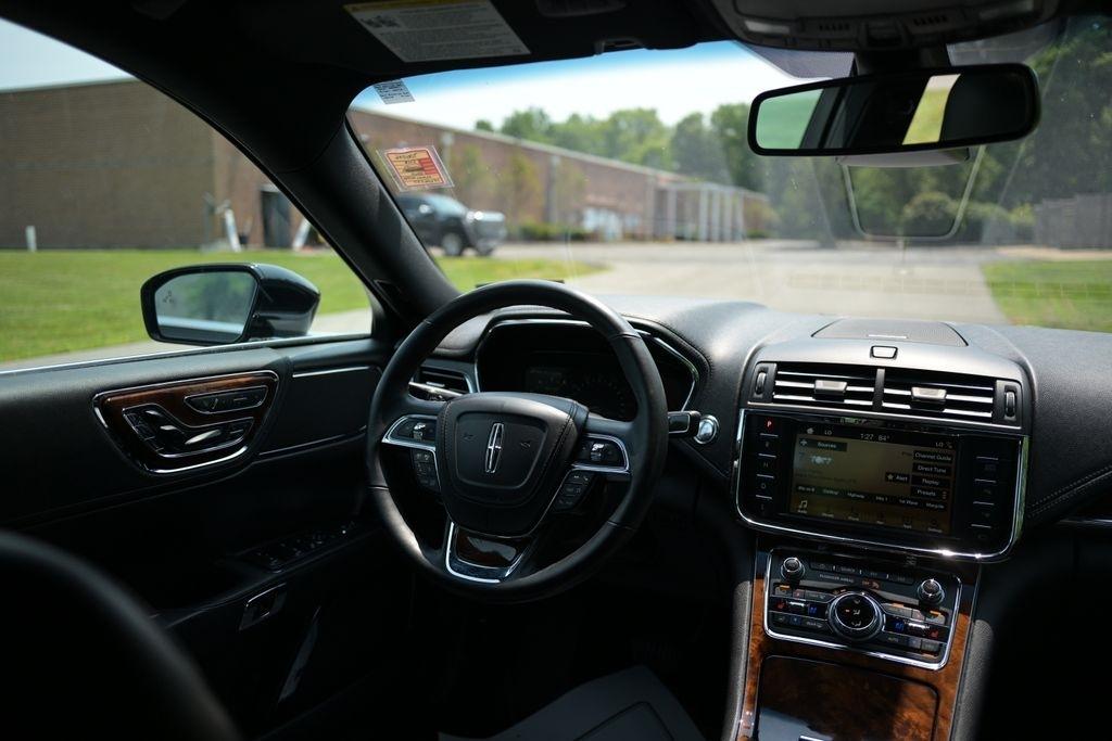 Lincoln Continental Select AWD 2018