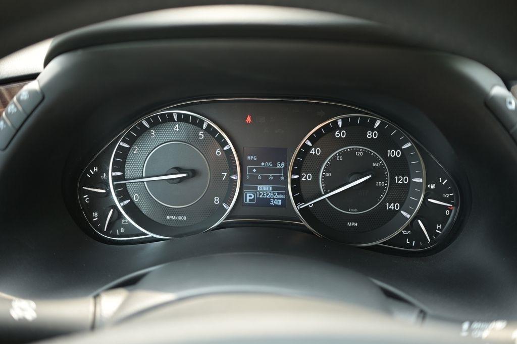 Nissan Armada 4x4 SL 2020