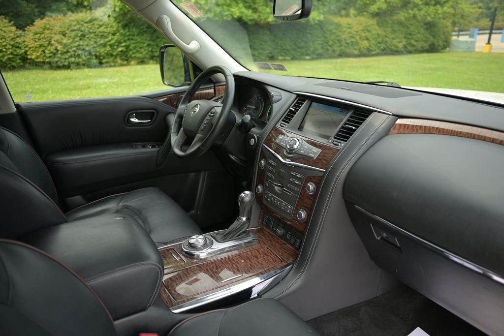 Nissan Armada 4x4 SL 2020