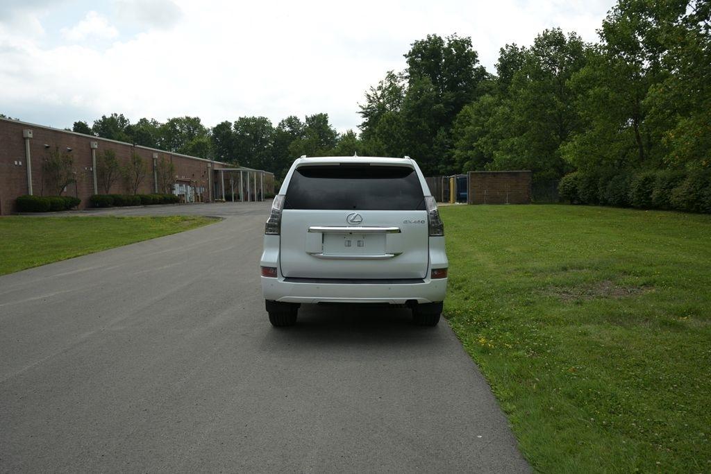 Lexus GX 460 4WD 4dr 2014
