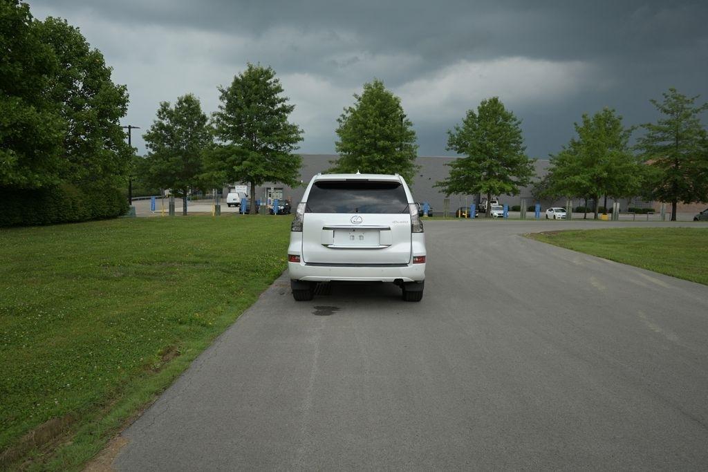 Lexus GX 460 4WD 4dr 2014