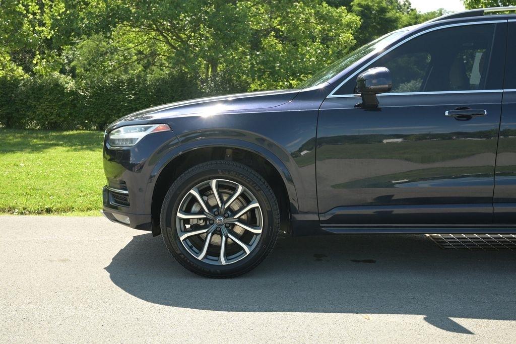 Volvo XC90 T6 AWD 7-Passenger Momentum 2017