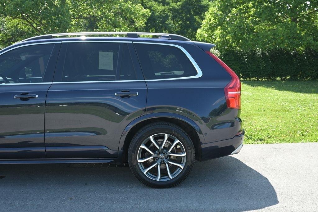 Volvo XC90 T6 AWD 7-Passenger Momentum 2017
