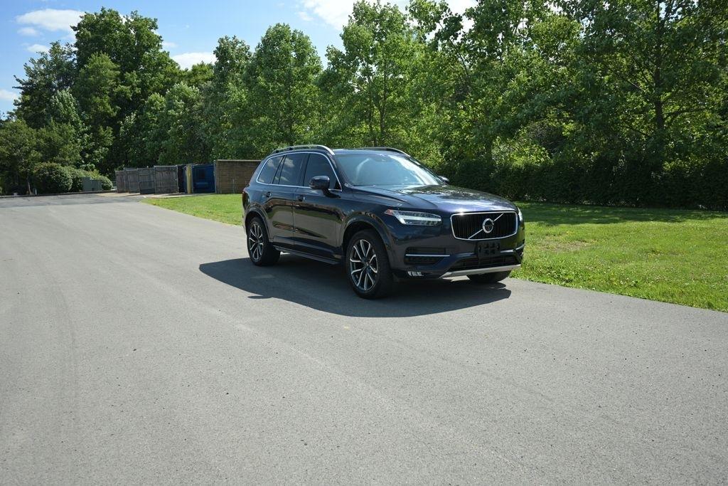 Volvo XC90 T6 AWD 7-Passenger Momentum 2017