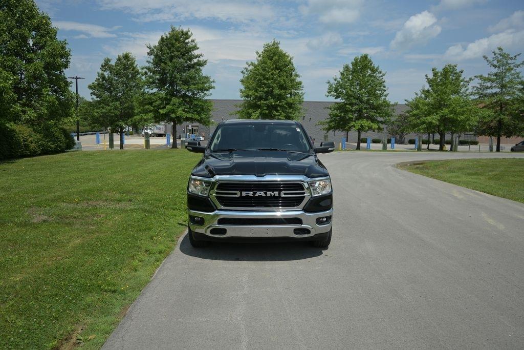 RAM 1500 Big Horn 4x4 Quad Cab 6'4" Box 2020