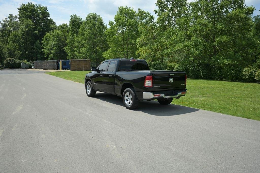 RAM 1500 Big Horn 4x4 Quad Cab 6'4" Box 2020