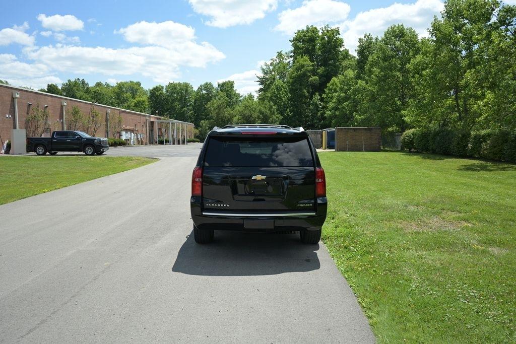 Chevrolet Suburban 4WD 4dr 1500 Premier 2019