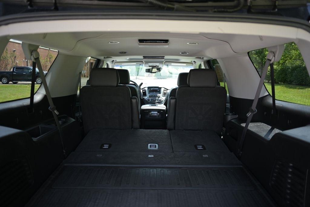 Chevrolet Suburban 4WD 4dr 1500 Premier 2019