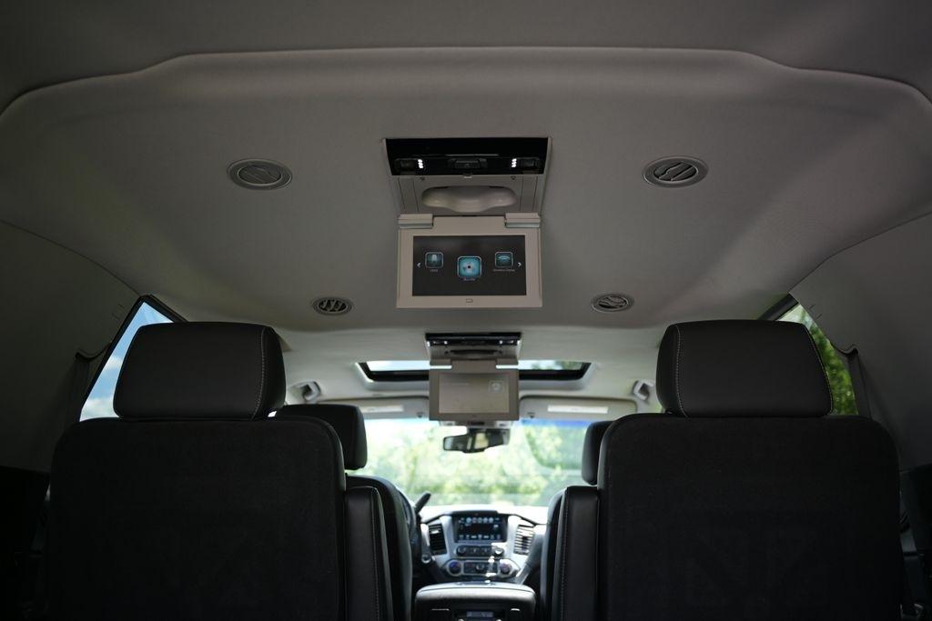 Chevrolet Suburban 4WD 4dr 1500 Premier 2019