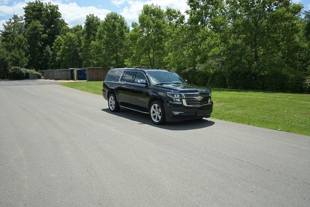 Chevrolet Suburban 4WD 4dr 1500 Premier 2019