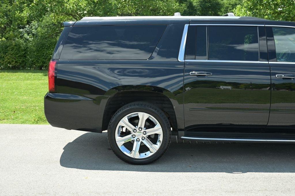 Chevrolet Suburban 4WD 4dr 1500 Premier 2019
