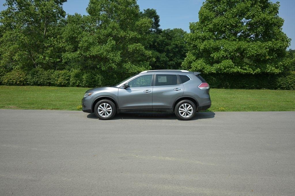 Nissan Rogue AWD 4dr SV 2015