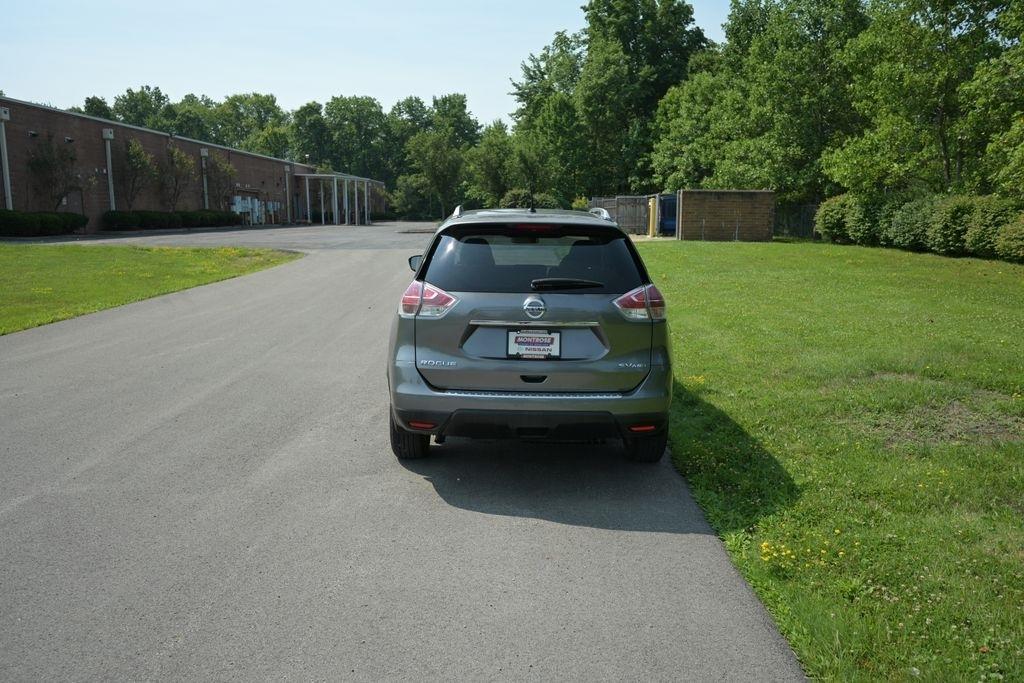 Nissan Rogue AWD 4dr SV 2015