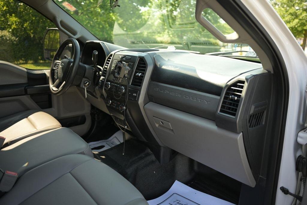 Ford Super Duty F-250 SRW King Ranch 4WD Crew Cab 8' Box 2019