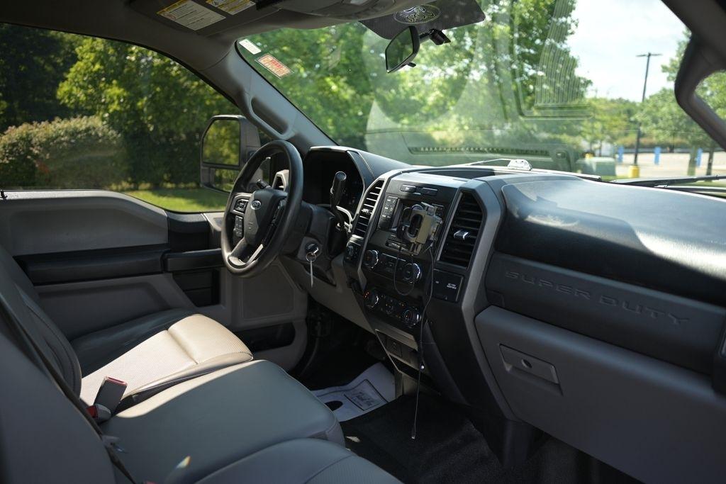 Ford Super Duty F-250 SRW King Ranch 4WD Crew Cab 8' Box 2019