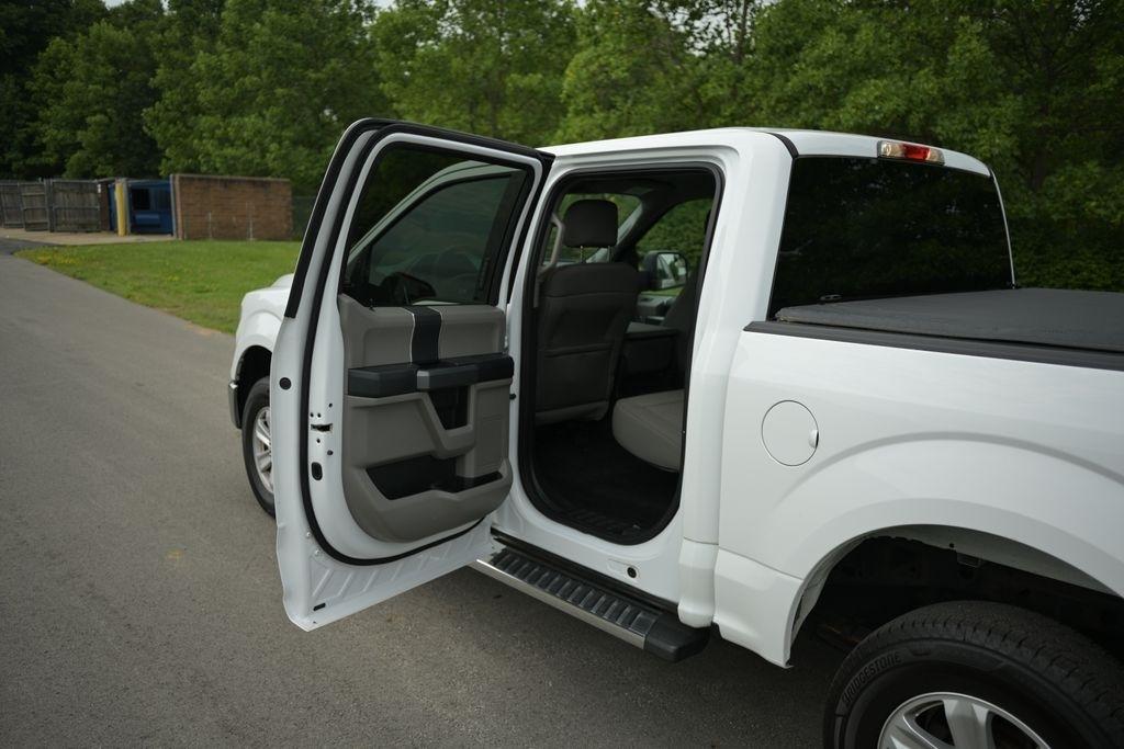 Ford F-150 4WD SuperCrew 145" King Ranch 2016