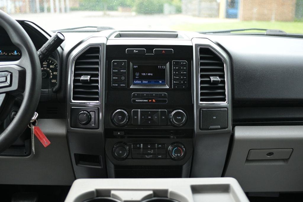 Ford F-150 4WD SuperCrew 145" King Ranch 2016