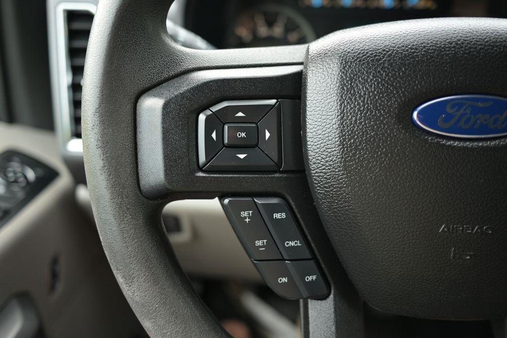Ford F-150 4WD SuperCrew 145" King Ranch 2016