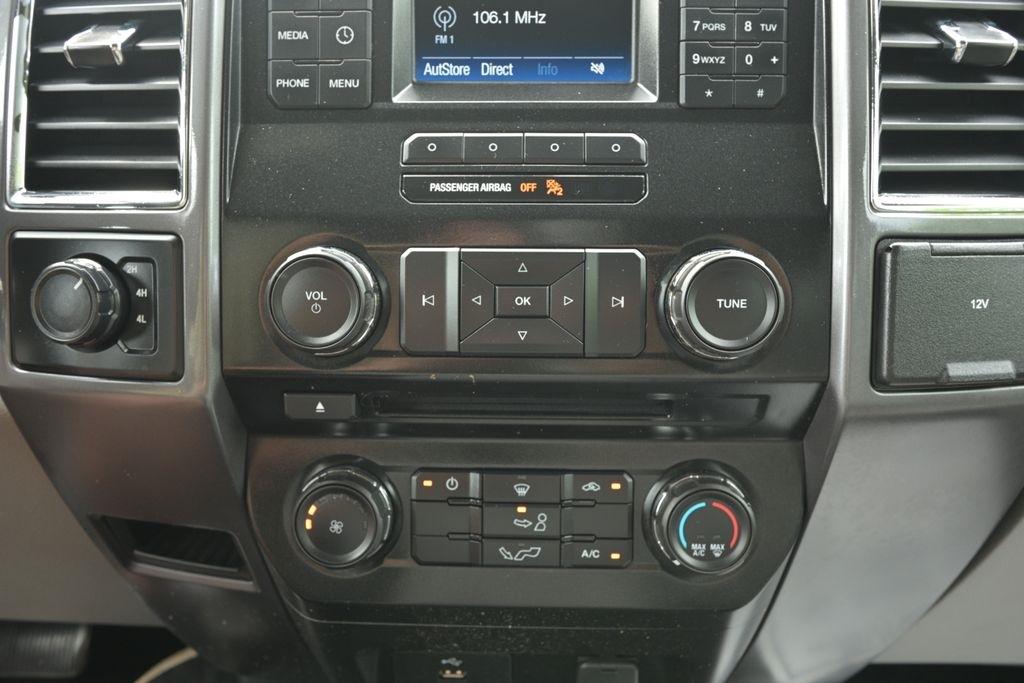 Ford F-150 4WD SuperCrew 145" King Ranch 2016
